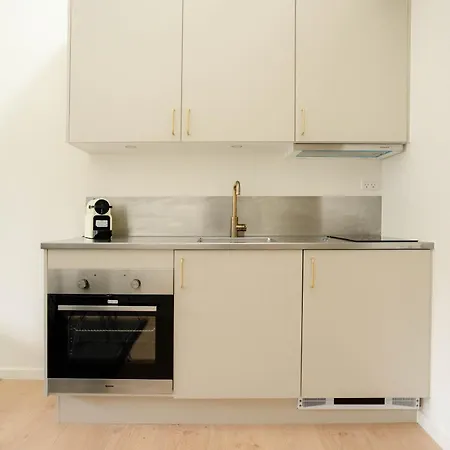 Stylish Cph 2 *